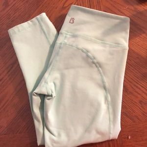 BuffBunny Capri leggings